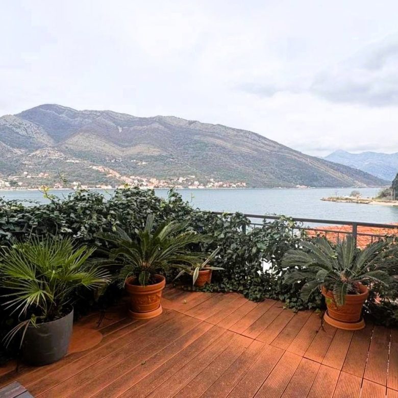 Lepetane Apartment with Sauna 180m² | Tivat Bay | 50m Beach — Montenegro