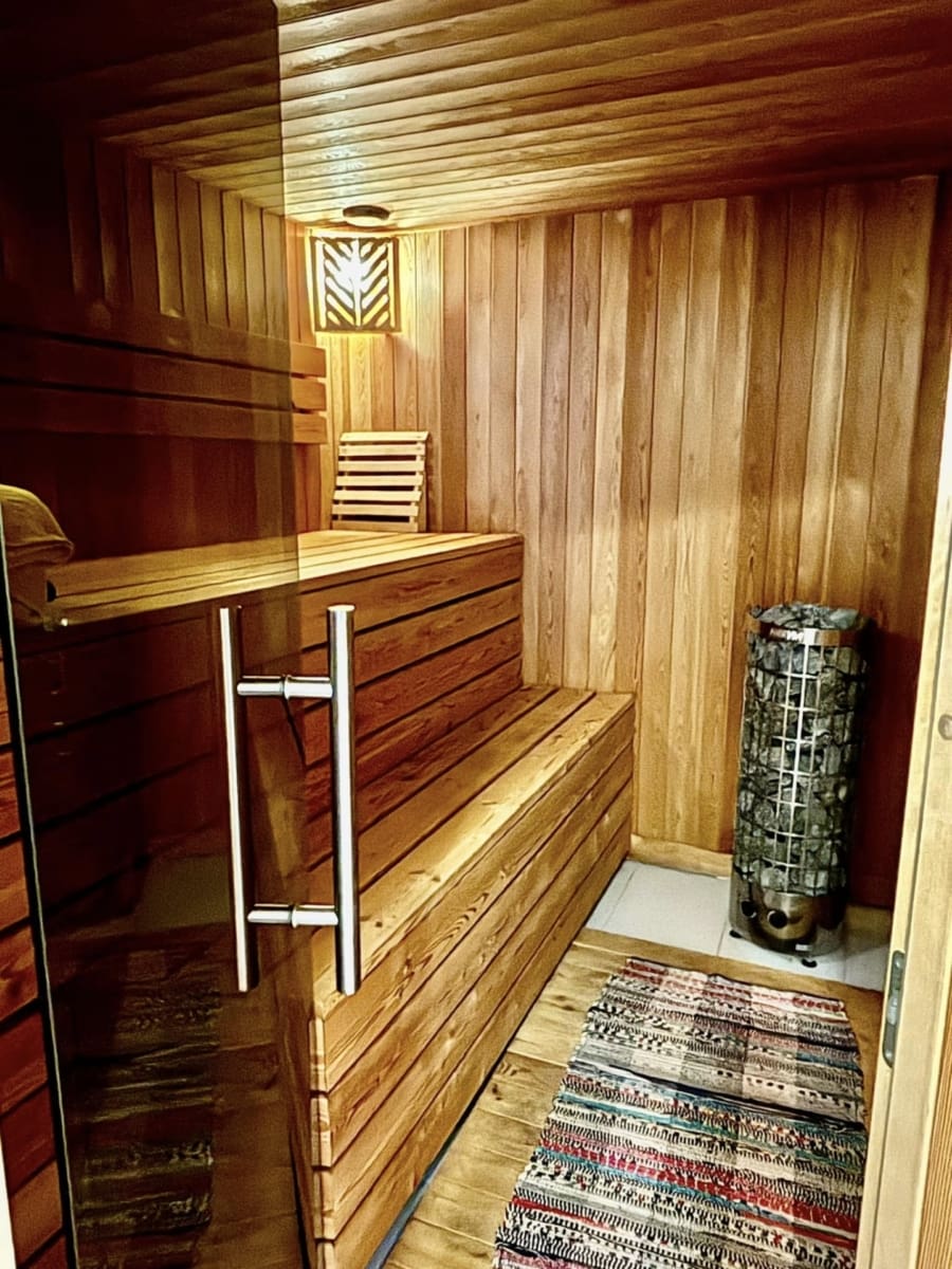 Lepetane Apartment with Sauna 180m² | Tivat Bay | 50m Beach — Montenegro