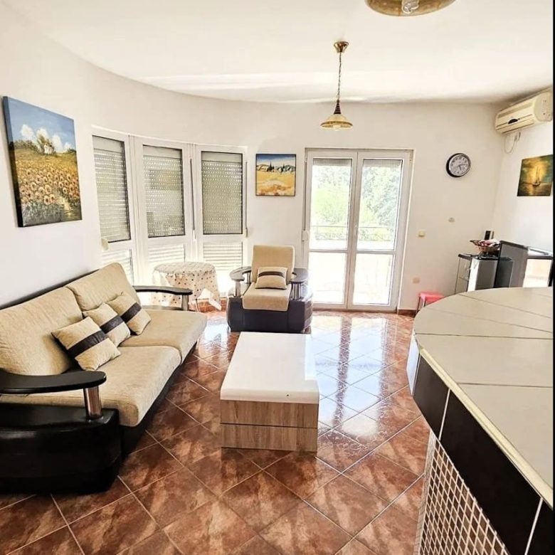 House for Sale Dobra Voda Bar: 140m² Villa with Sea Views — Montenegro