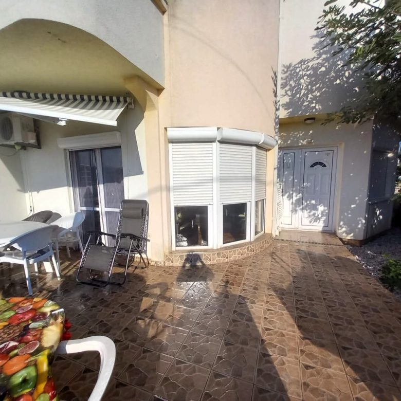 House for Sale Dobra Voda Bar: 140m² Villa with Sea Views — Montenegro