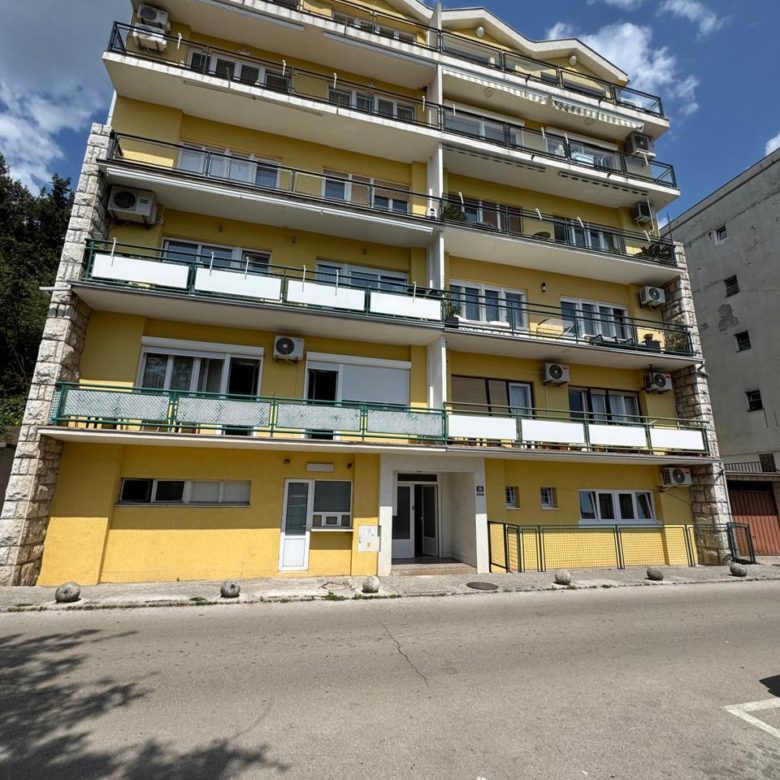Renovated Sea-View Apartment for Sale in Herceg Novi — 73m², Move-In Ready
