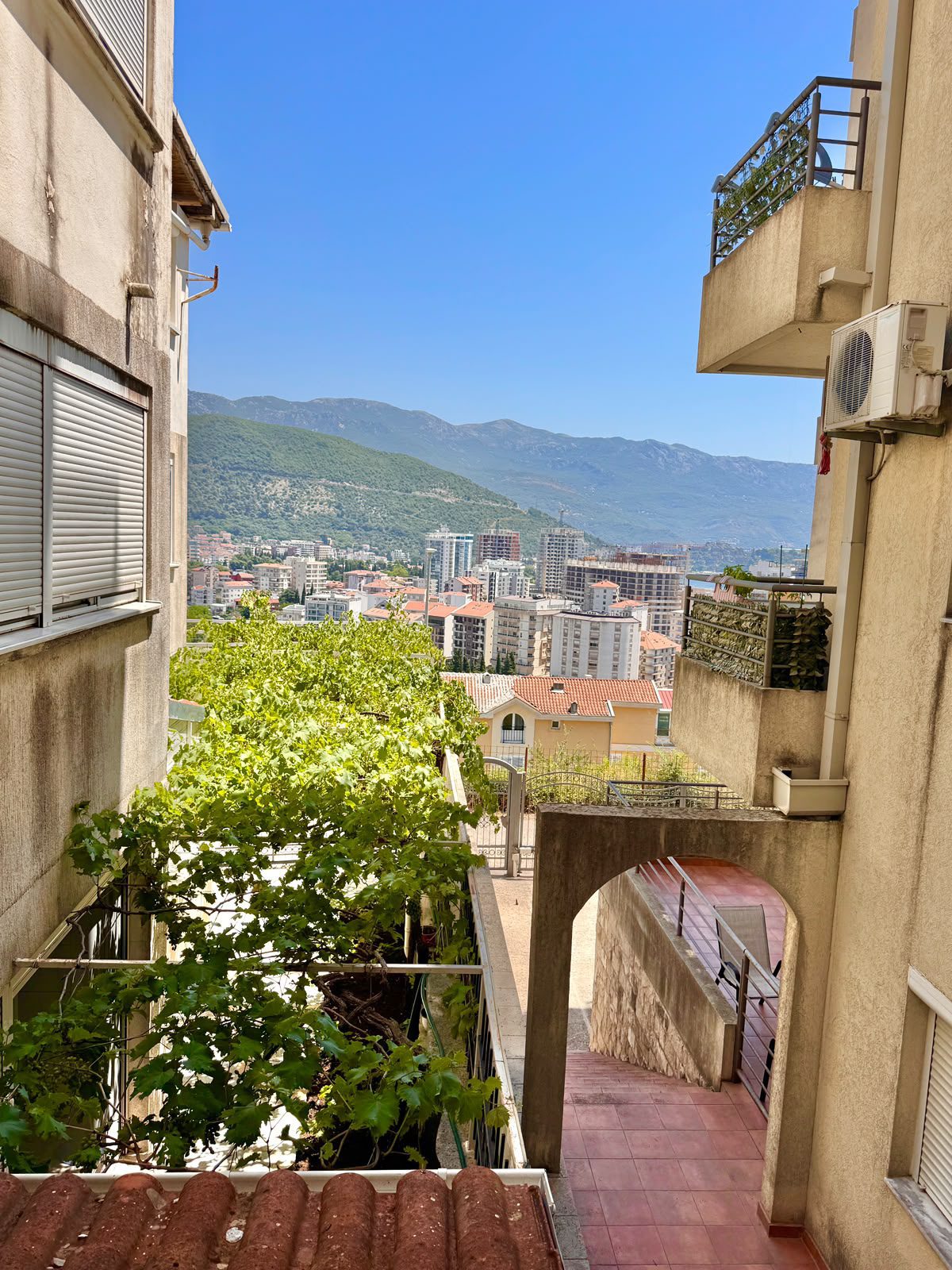 1-Bedroom Apartment for Sale in Babin Do, Budva — 35 m²