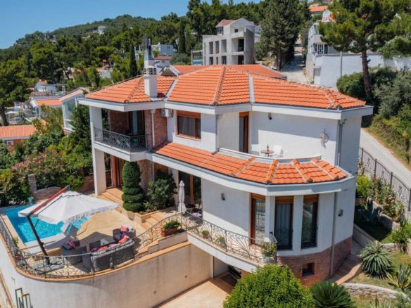 Luxusvilla in Sušanj, Bar zu verkaufen