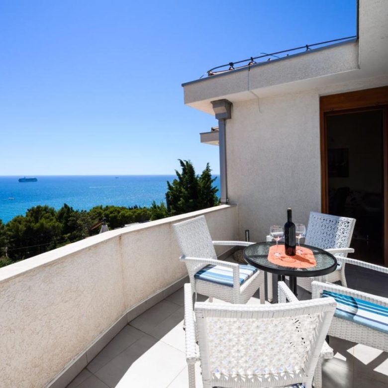 Luxury Villa for Sale in Sušanj, Bar – 252 m²