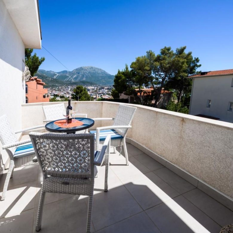 Luxury Villa for Sale in Sušanj, Bar – 252 m²