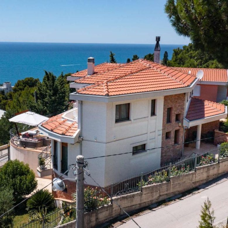 Luxury Villa for Sale in Sušanj, Bar – 252 m²
