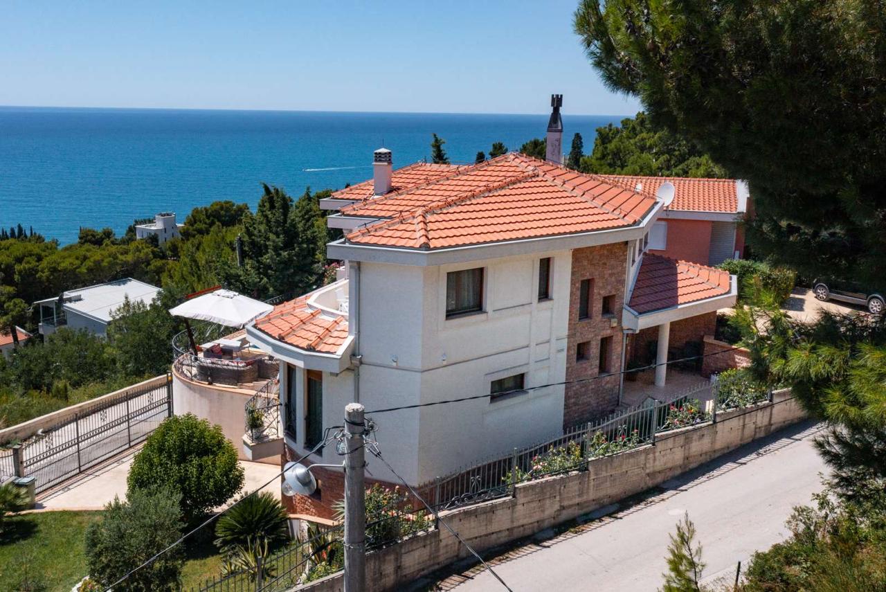 Luxury Villa for Sale in Sušanj, Bar – 252 m²