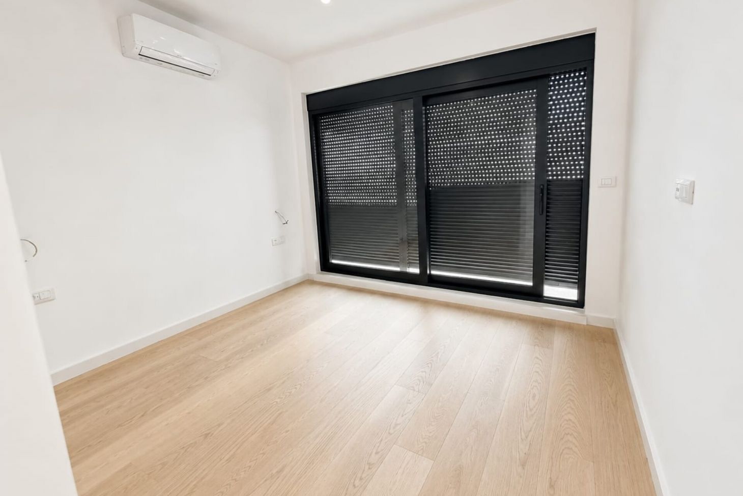 Penthouse u Budvi, Crna Gora — 146 m² + 150 m² terasa, panoramski pogled na more, novo 2024